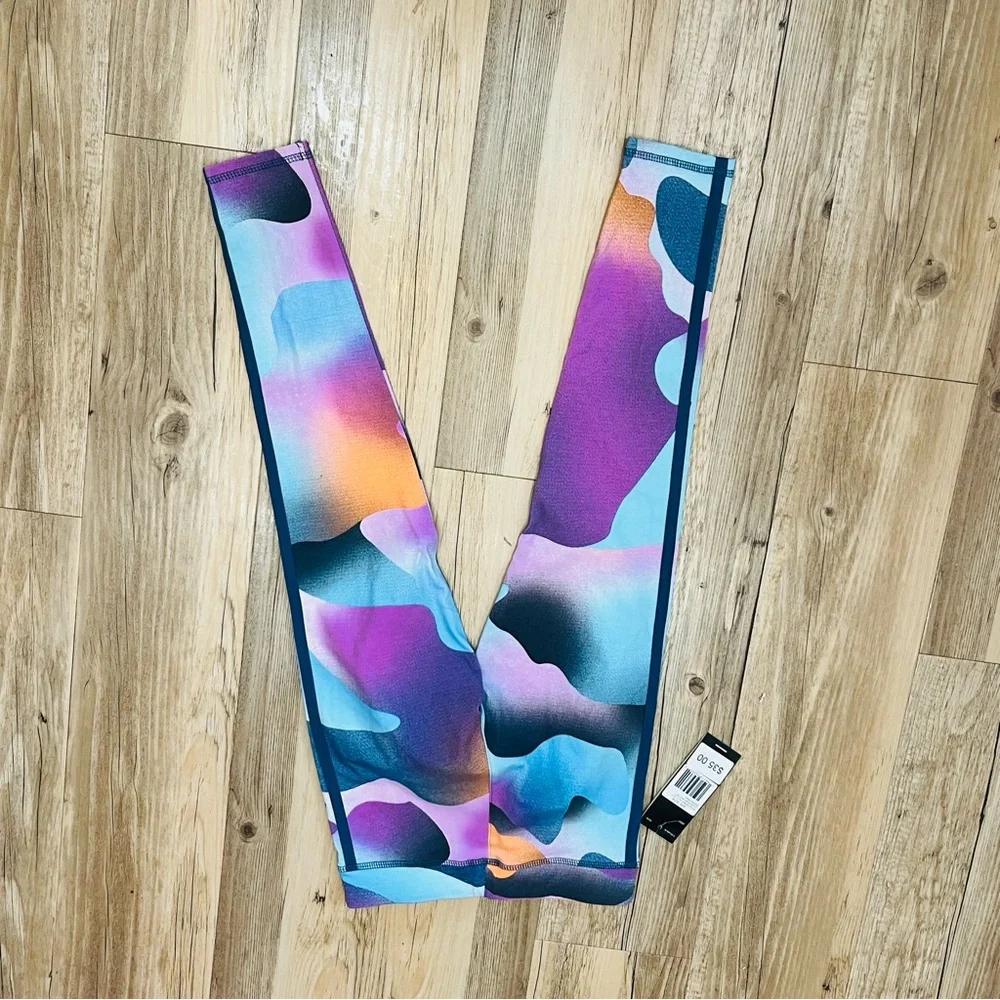 NWT adidas Girls' Aeroready Performance Long Tights sz small - Picture 3 of 5